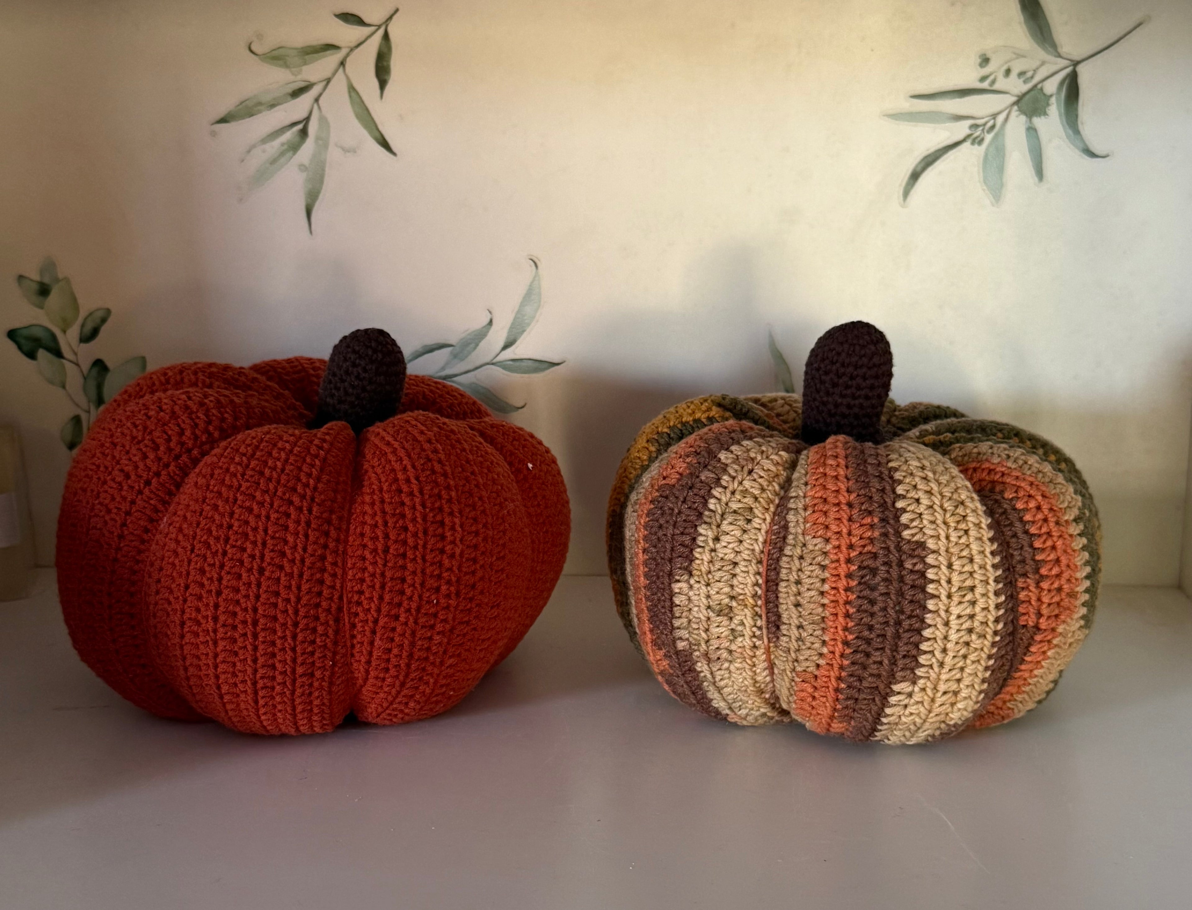 Handmade crochet medium pumkins