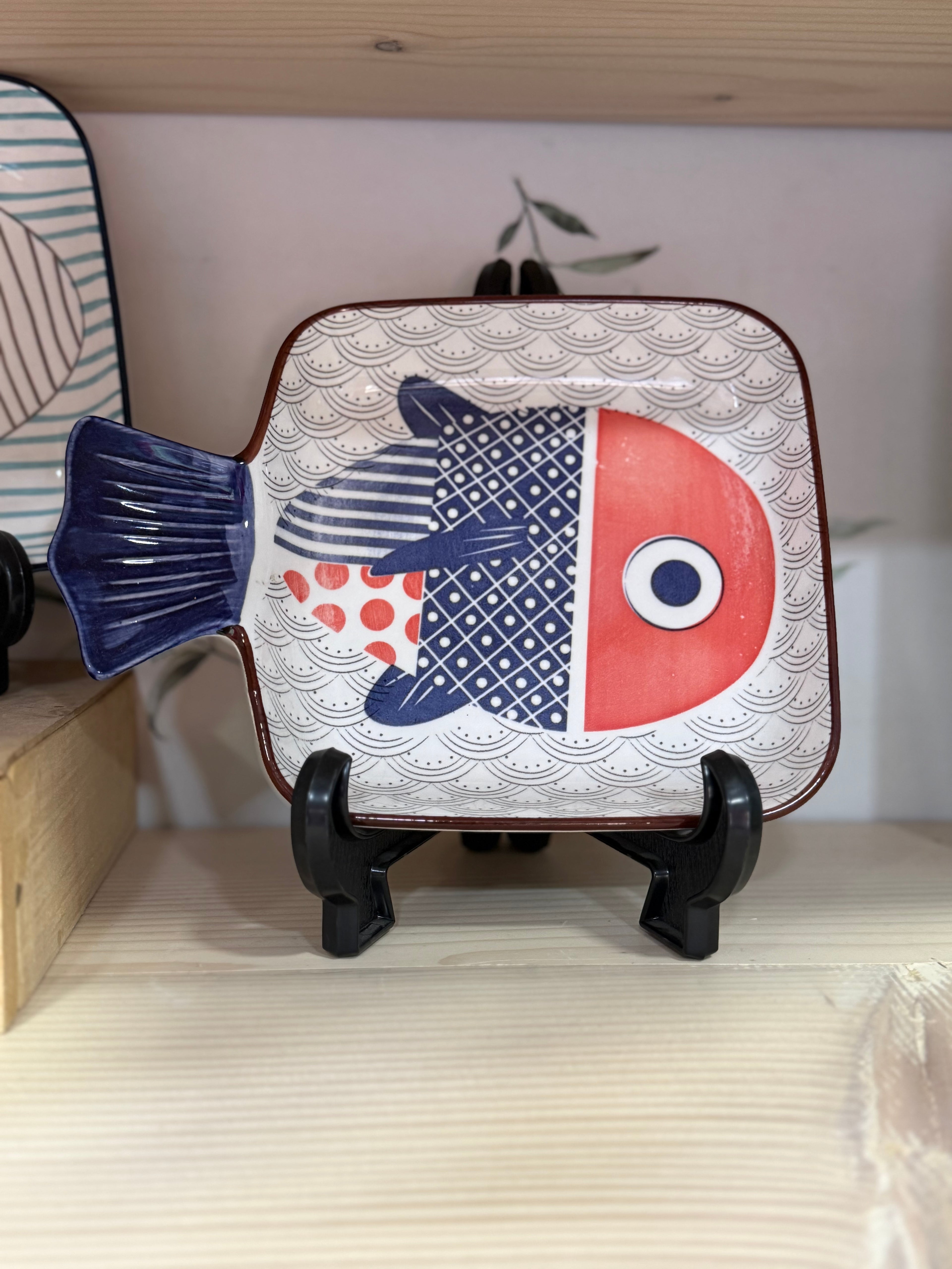 Small fish plate