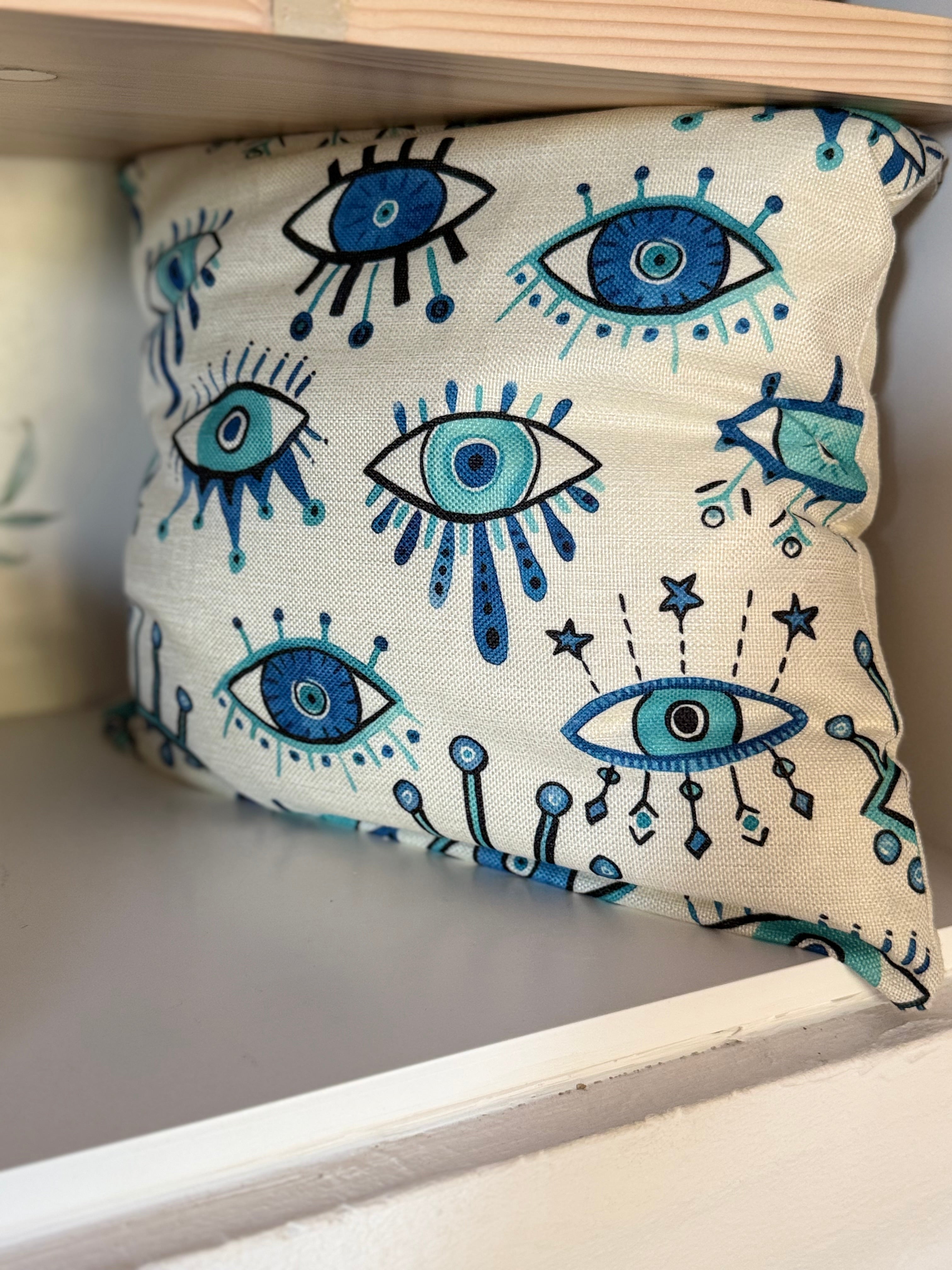 Gaze Cushion Collection