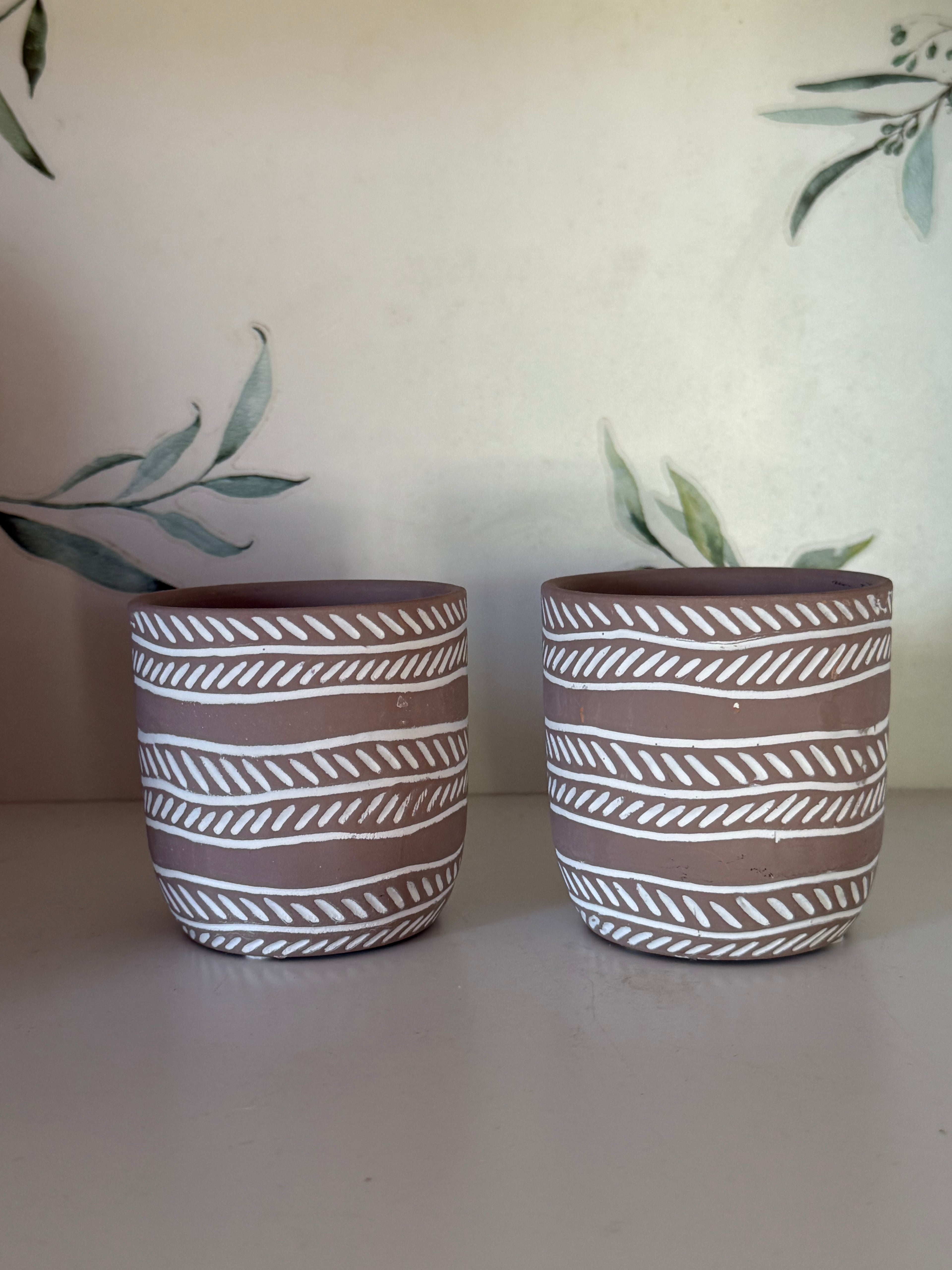 Small plant pots
