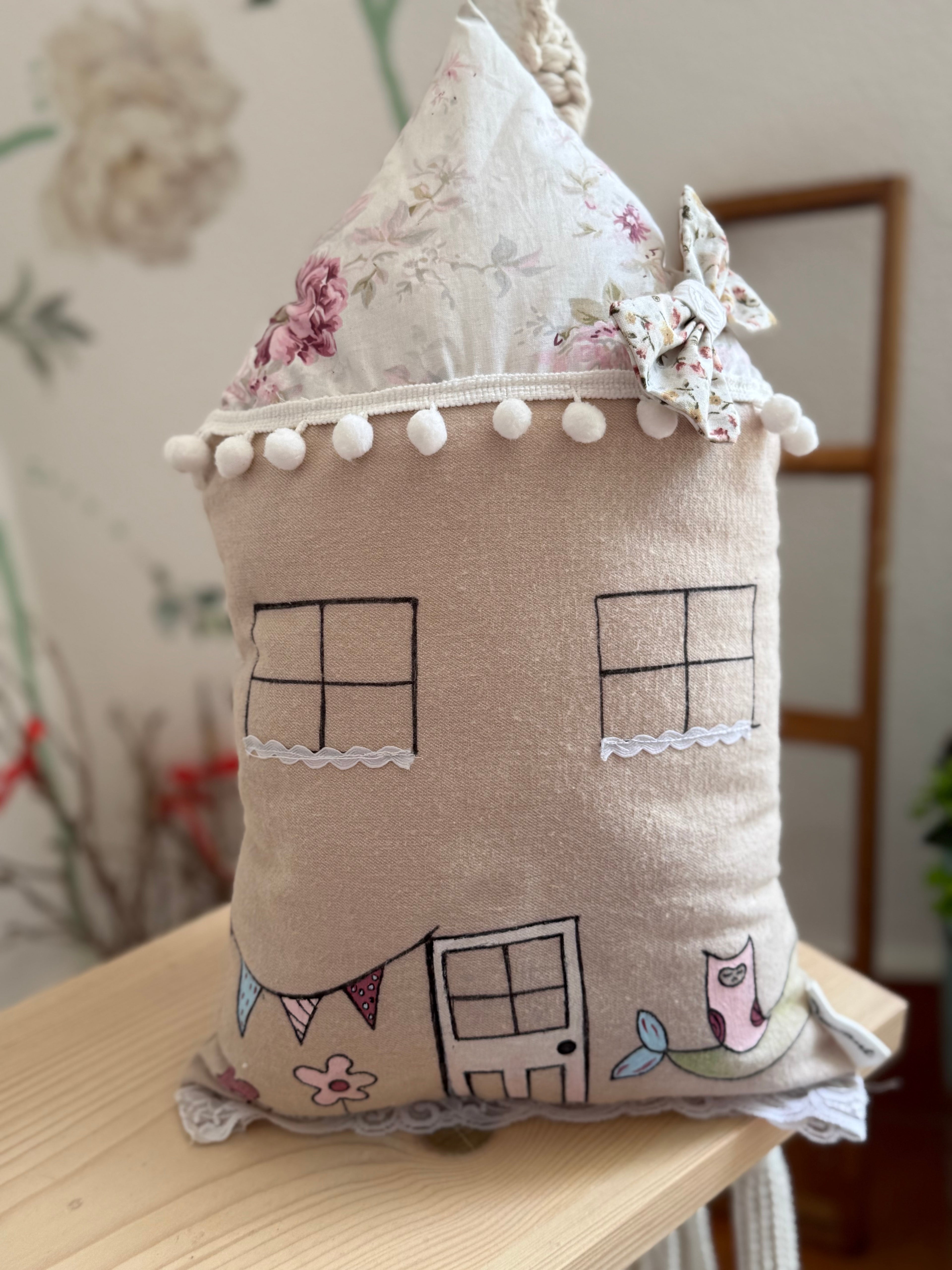 Handmade home design pillows